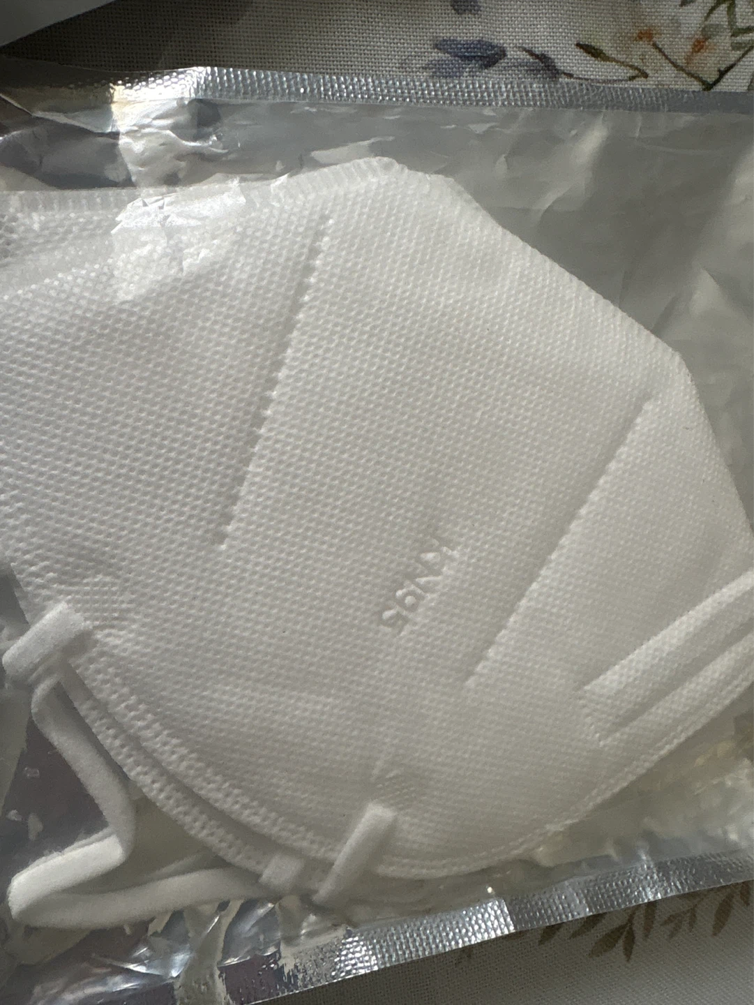 Bench Fabric Face Masks - Set of 4 - photo 3