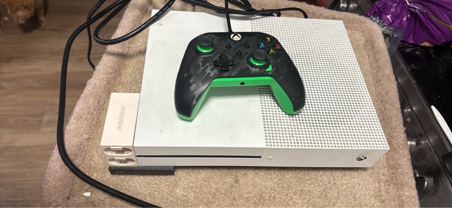 Xbox One S Console with Controller 100$
