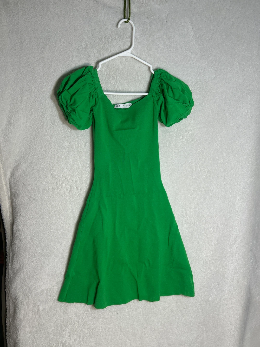 Zara Green Puff Sleeve Dress - XS