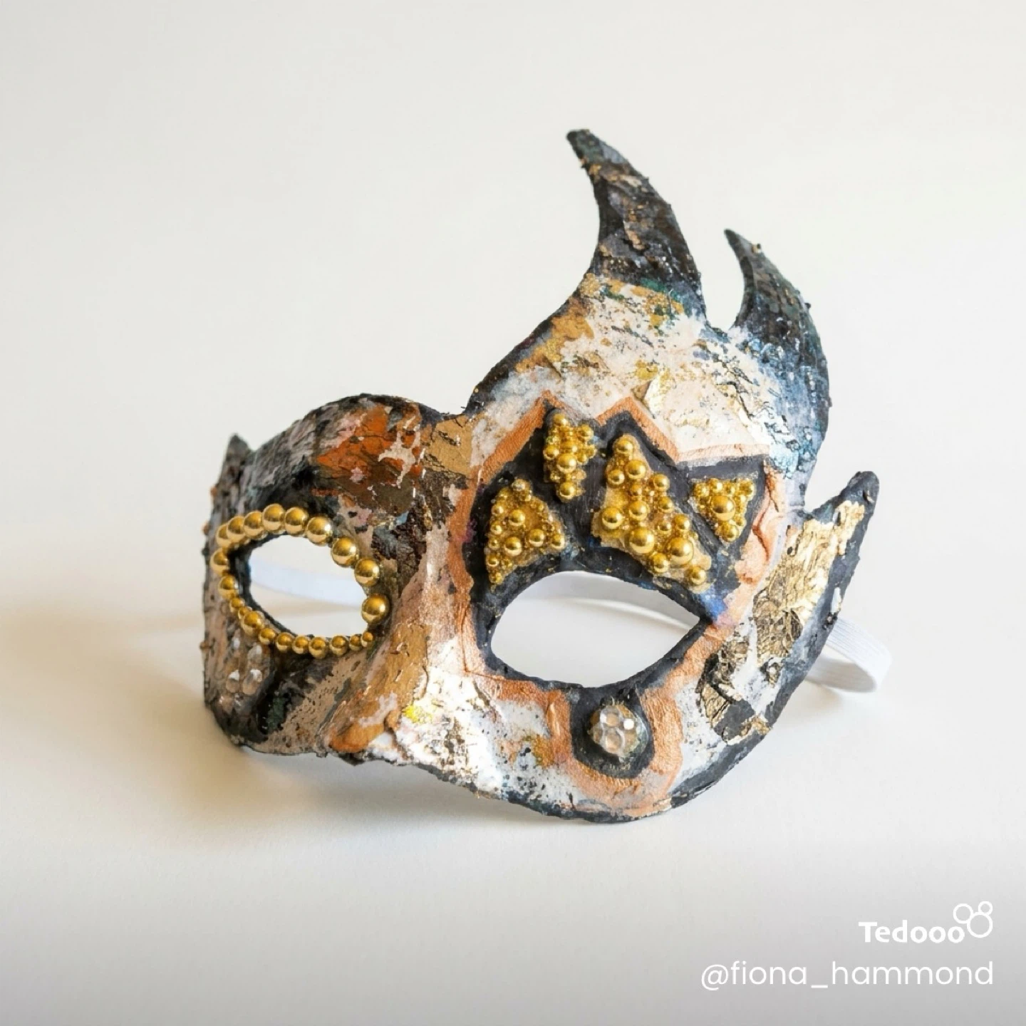 Handmade Magical Beaded Masquerade Mask - photo 2