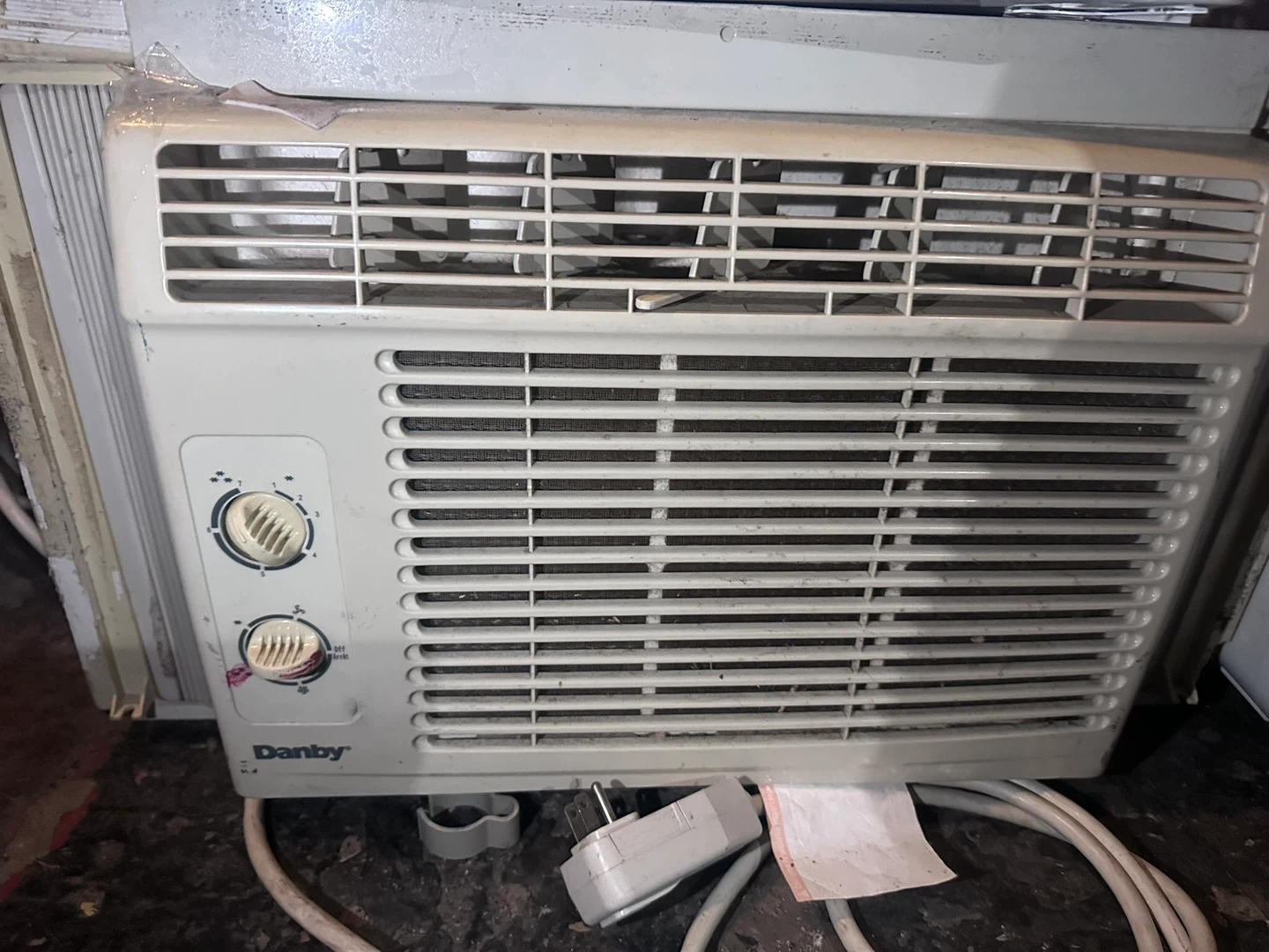 Danby DAC5111M Window Air Conditioner - 5,000 BTU