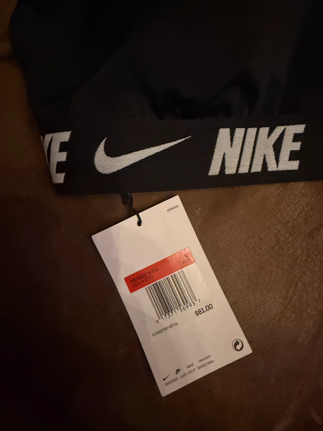 NEW - L - Nike Women's Sports Bra - photo 2