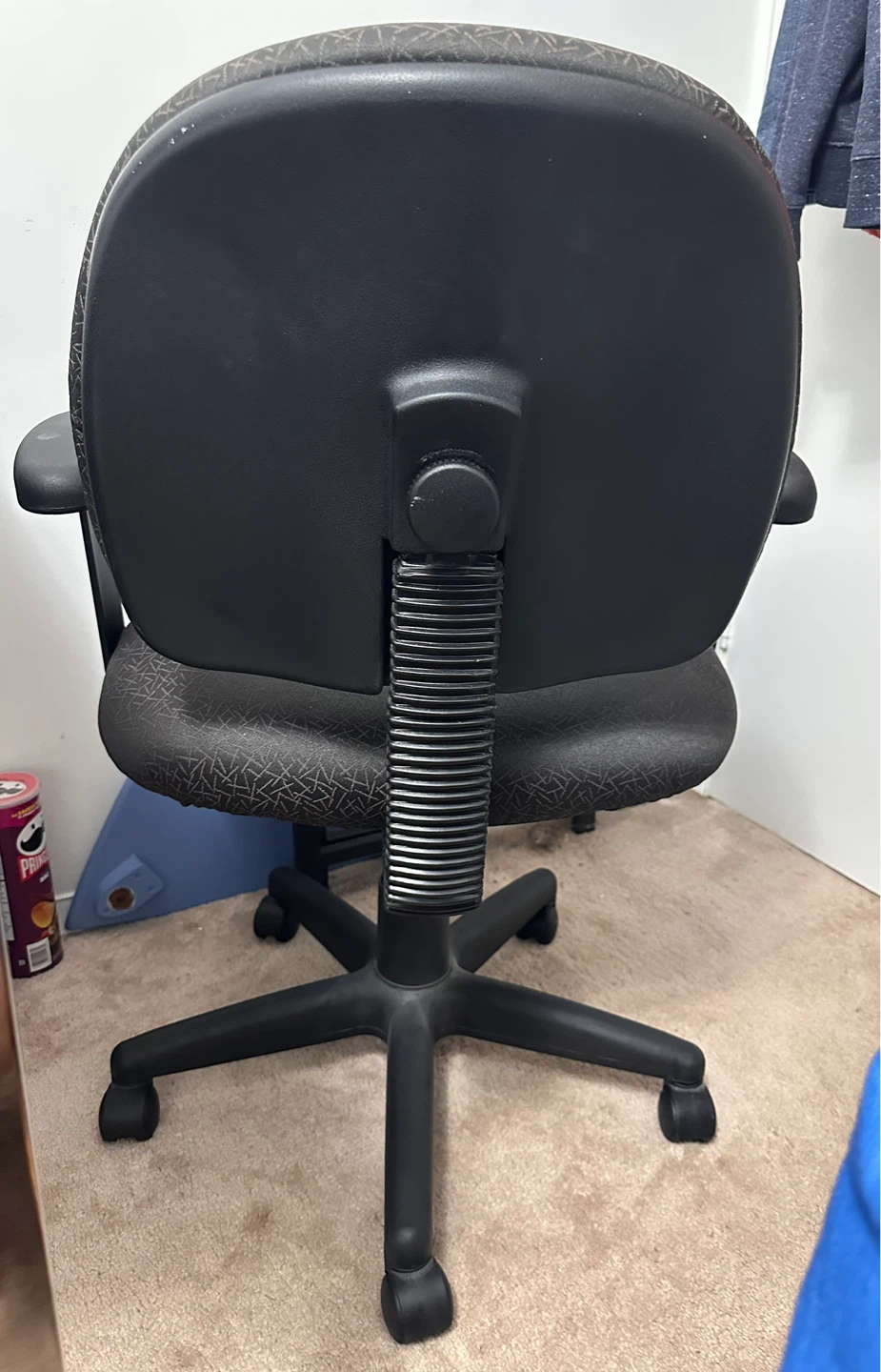 Black Office Chair - photo 2