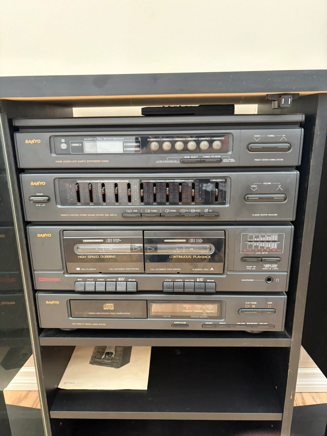Sanyo Stereo System with Dual Cassette, CD Player, and Speakers - photo 5