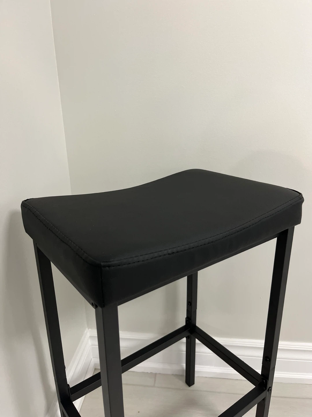 Set of Bar Stools (NEW)! - photo 2