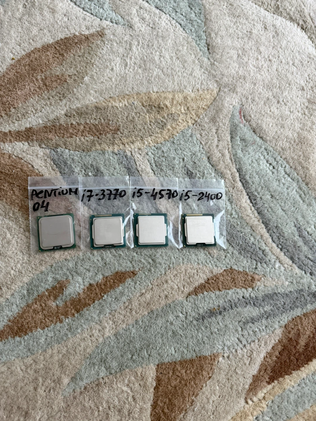 Intel i7-3770 i5-4570 i5-2400 Pentium 4 CPUs Lot