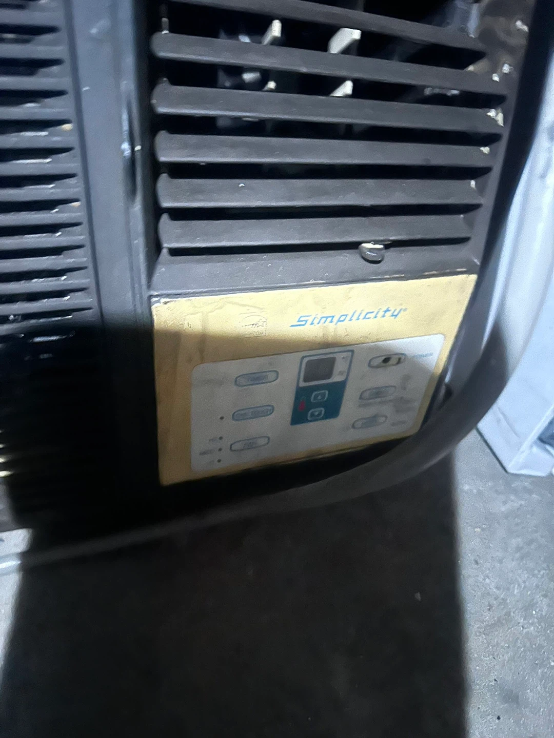 Simplicity 10500 BTU Window-type Air Conditioner - photo 2