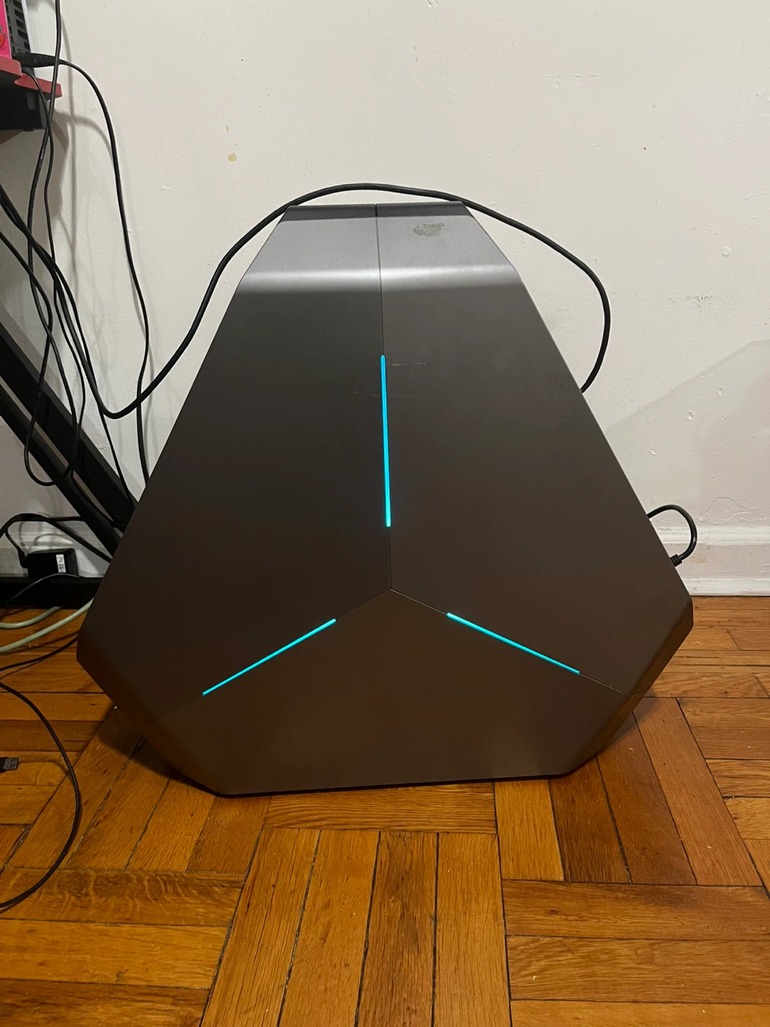 Alienware Aurora Gaming Desktop Computer - photo 3