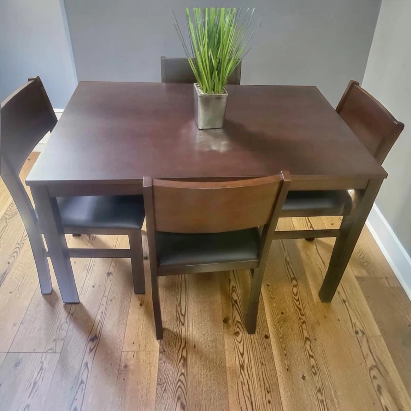 New 5 Piece Kitchen or Dining Set