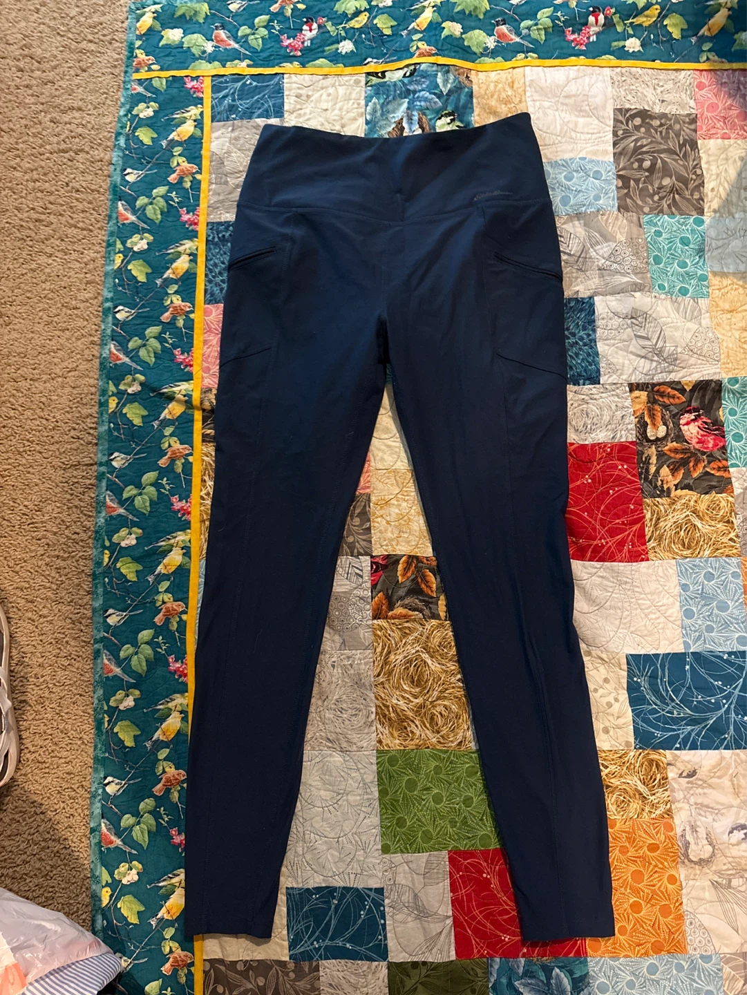 Eddie Bauer Women's Navy Leggings - Size M