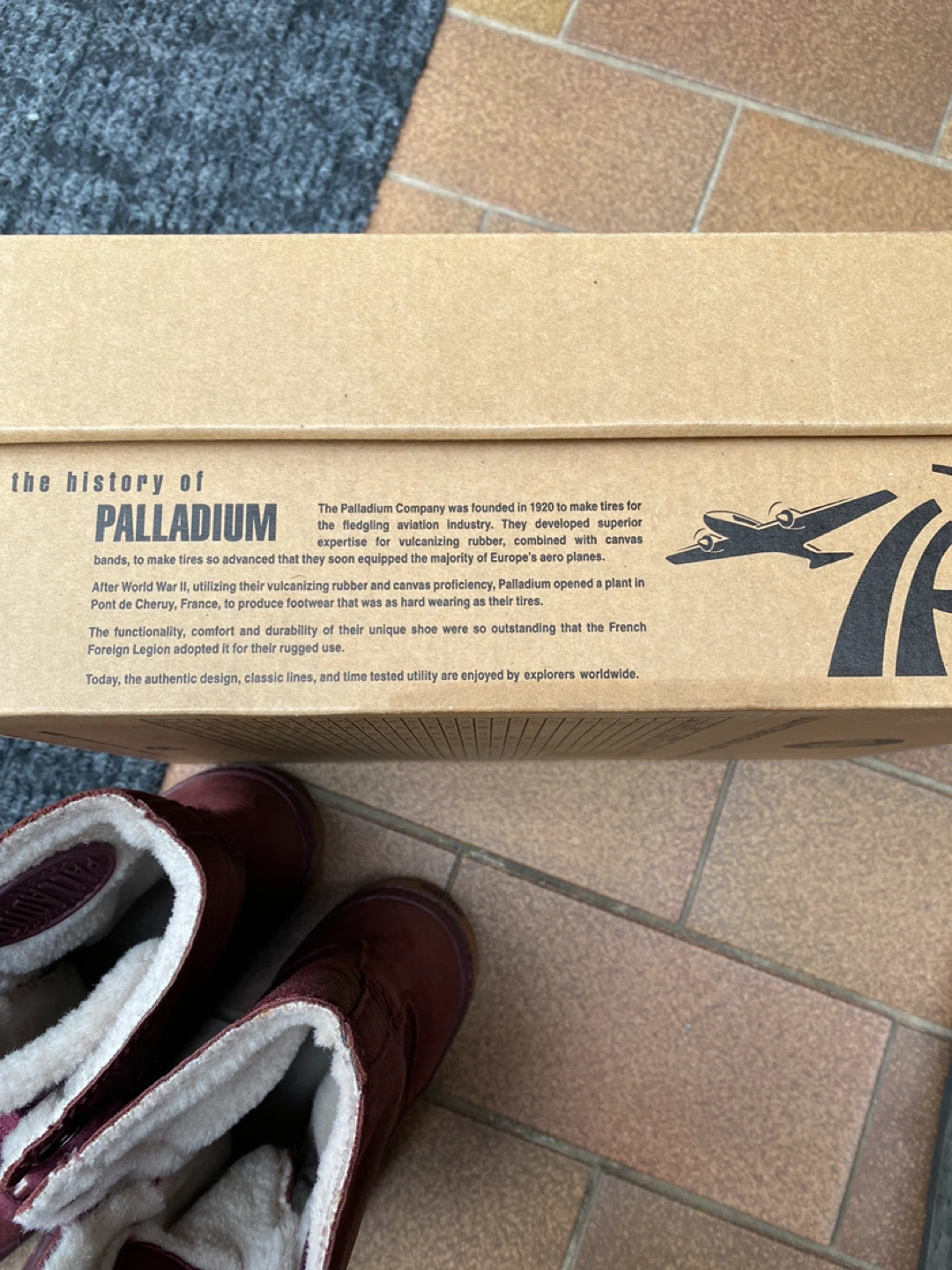 NEW Leather Boots Burgundy Fur Lined - photo 3
