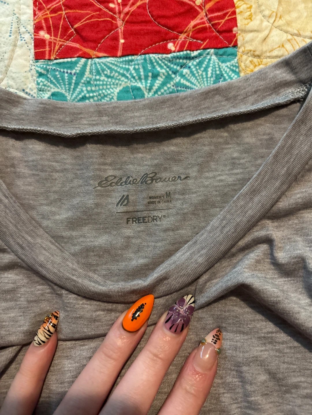 Eddie Bauer Women's Grey FREEDRY T-Shirt - photo 2