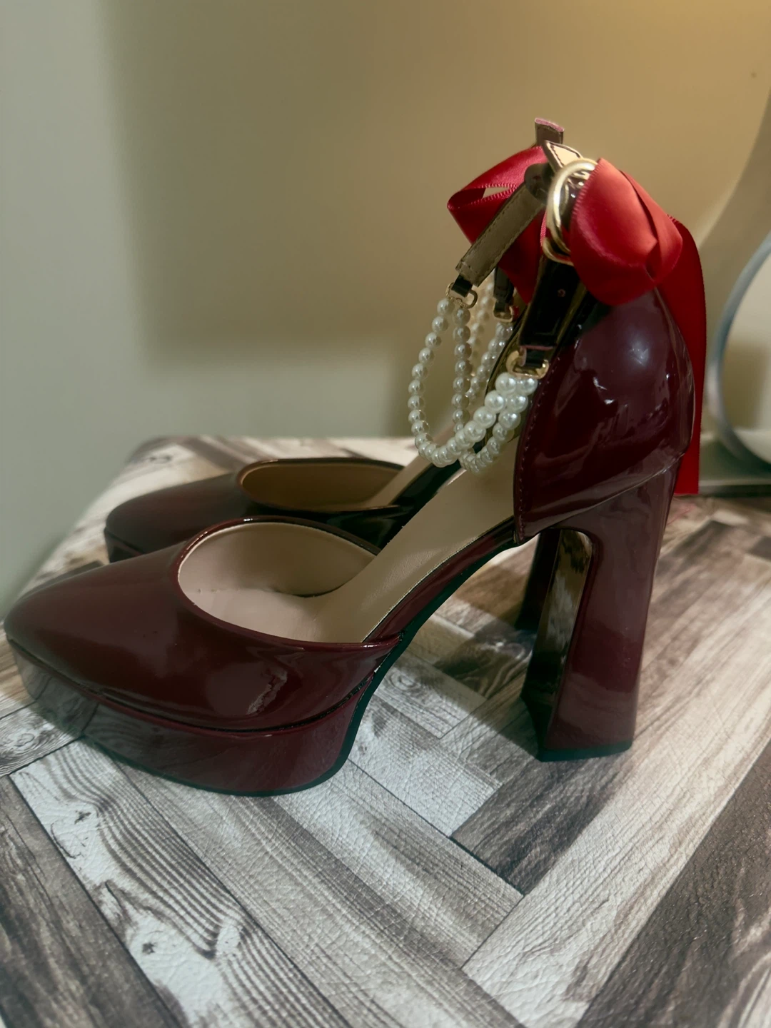 Women's Burgundy Patent Chunky Heel Pumps with Bows and Pearls - photo 2