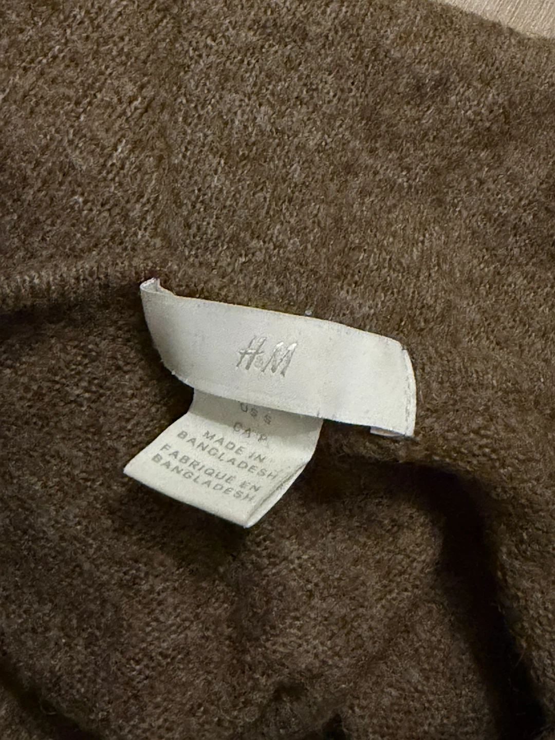 H&M V-Neck Sweater - photo 2