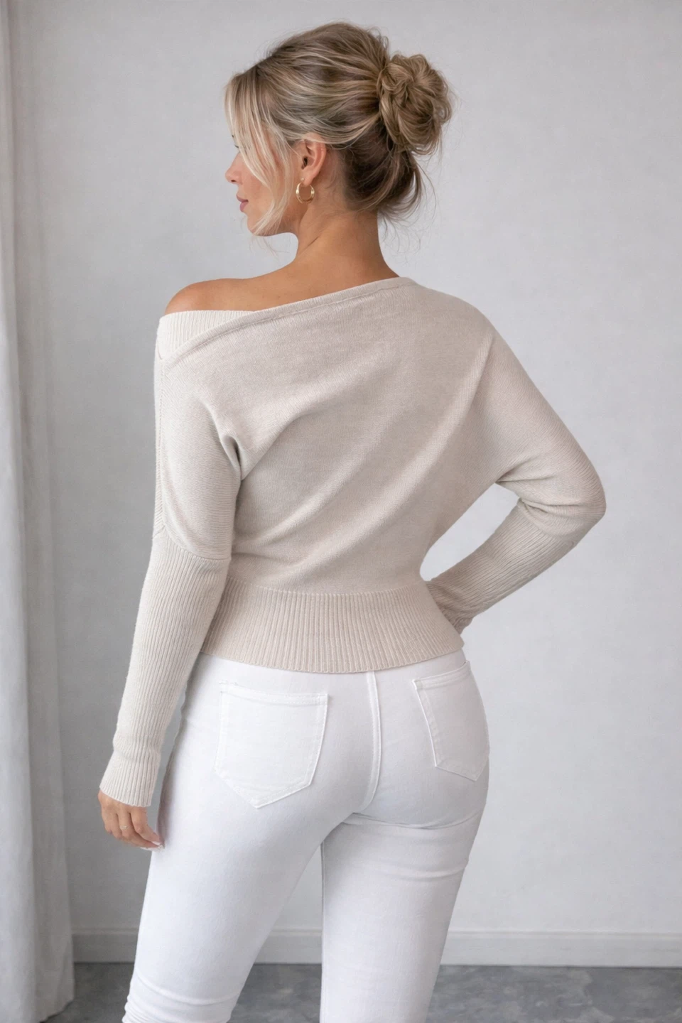 Off-the-shoulder Sweater - Beige - photo 2