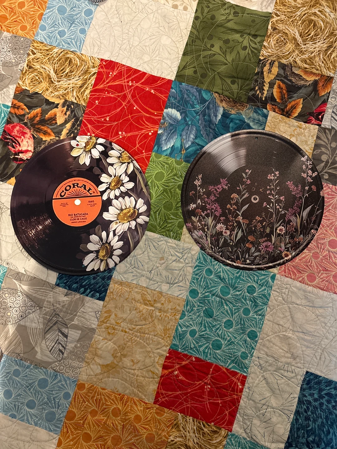 Coral Records 7" Vinyl Record with Daisy Design