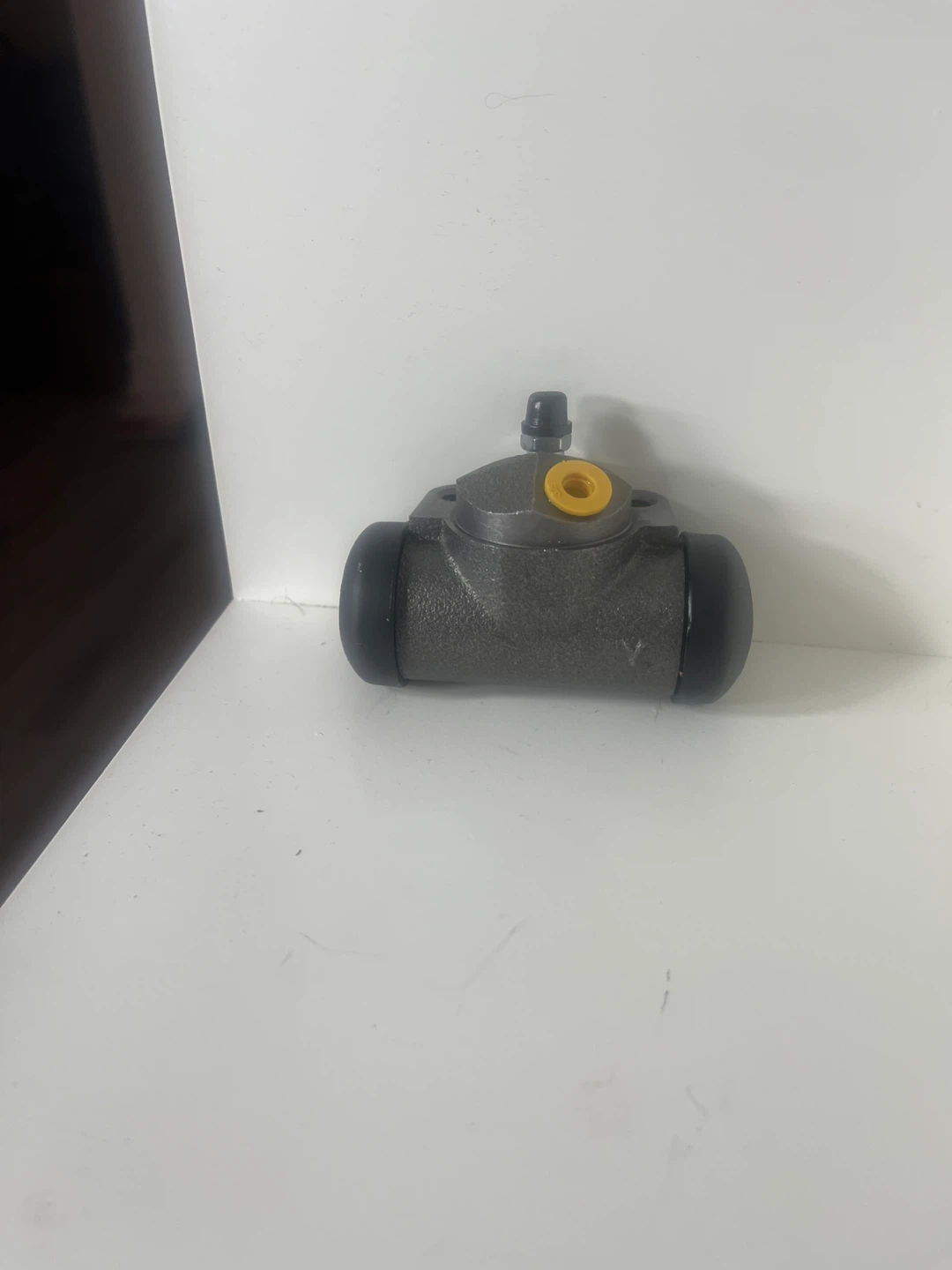 Wheel Cylinder