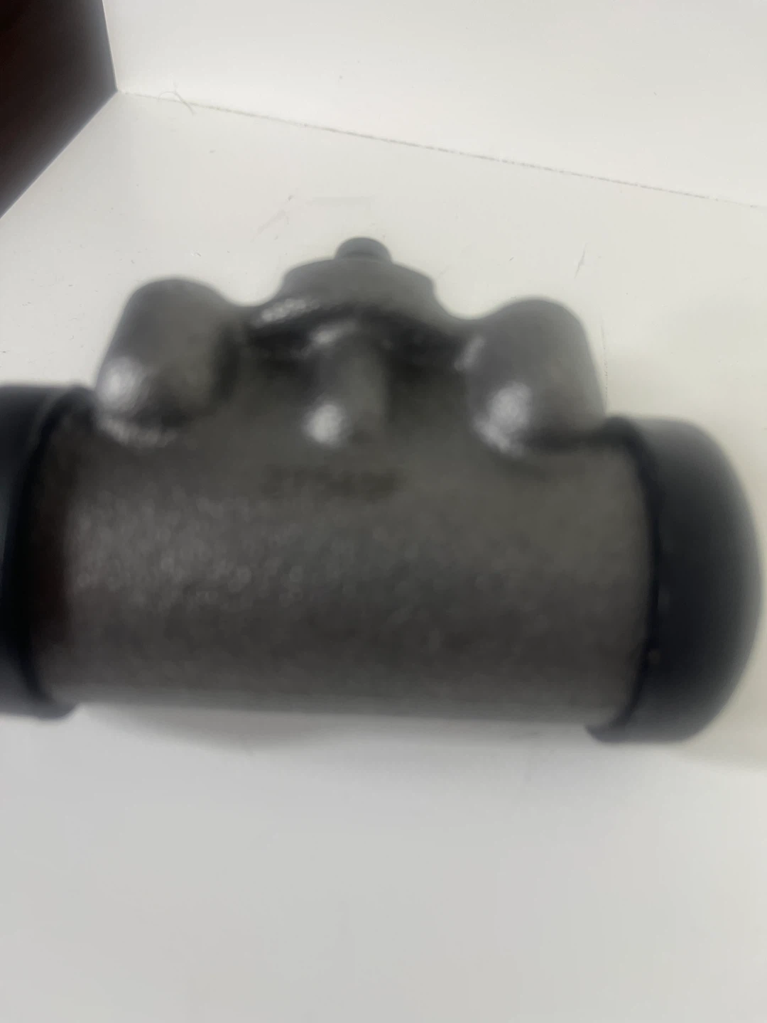 Wheel Cylinder - photo 2