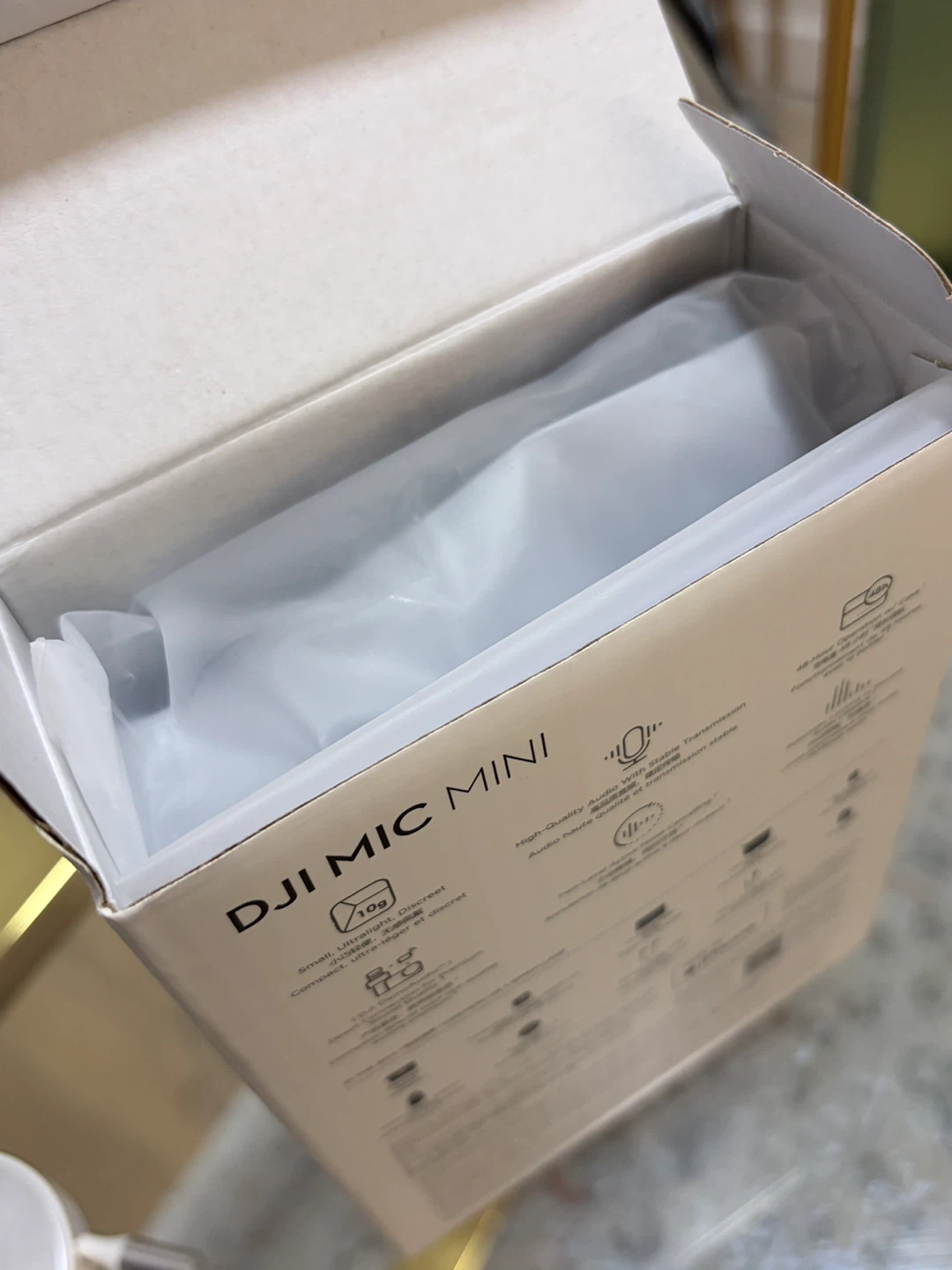 DJI Mic Mini Wireless Mic with Charger Case - photo 2