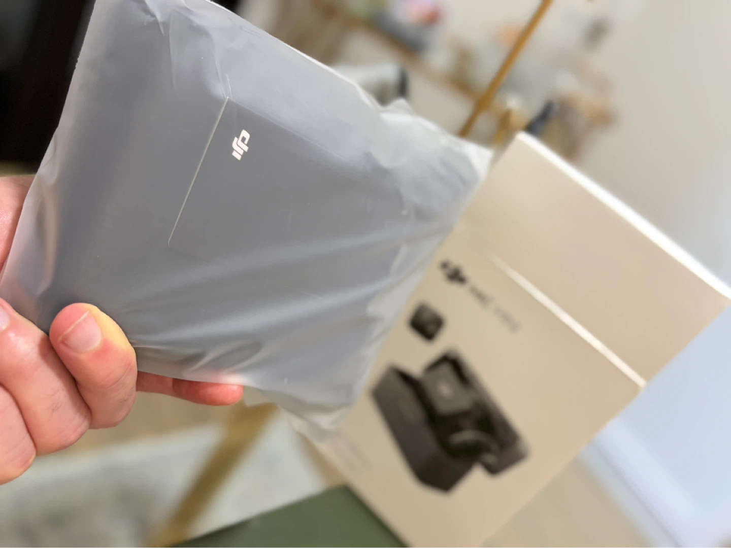 DJI Mic Mini Wireless Mic with Charger Case - photo 3