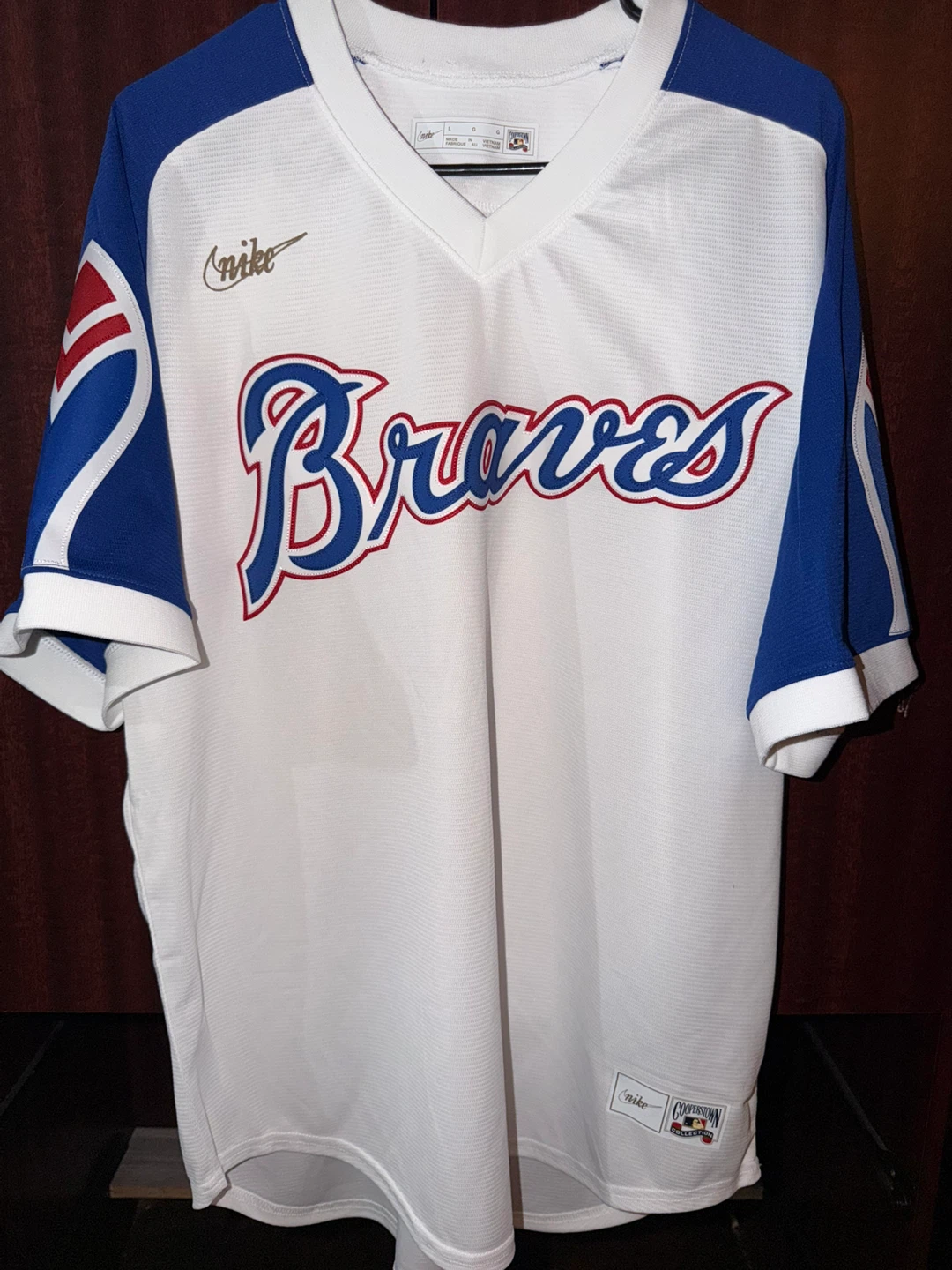 New - Nike Copperstown Braves Jersey