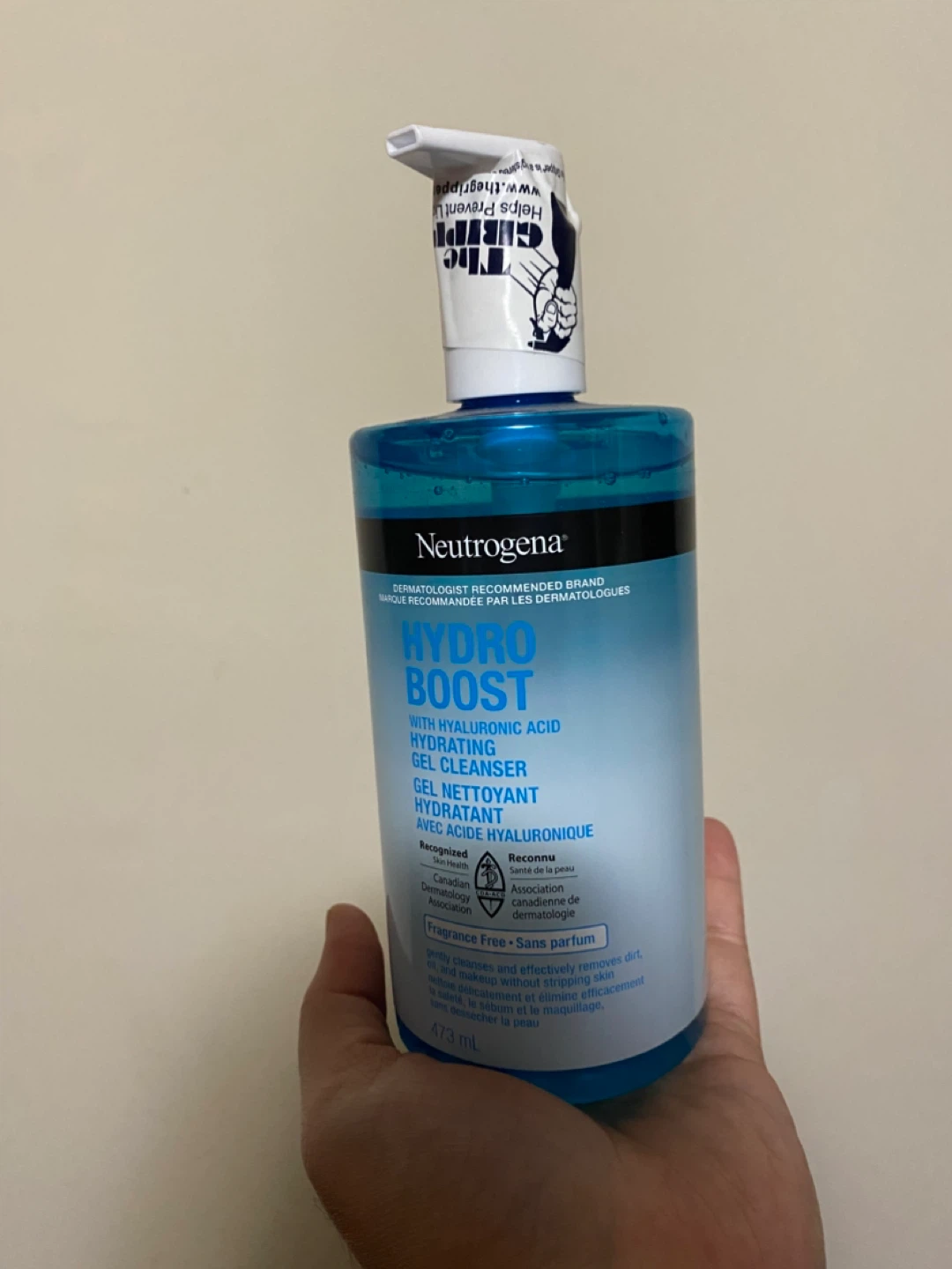 Neutrogena Hydro Boost Hydrating Gel Cleanser - photo 2
