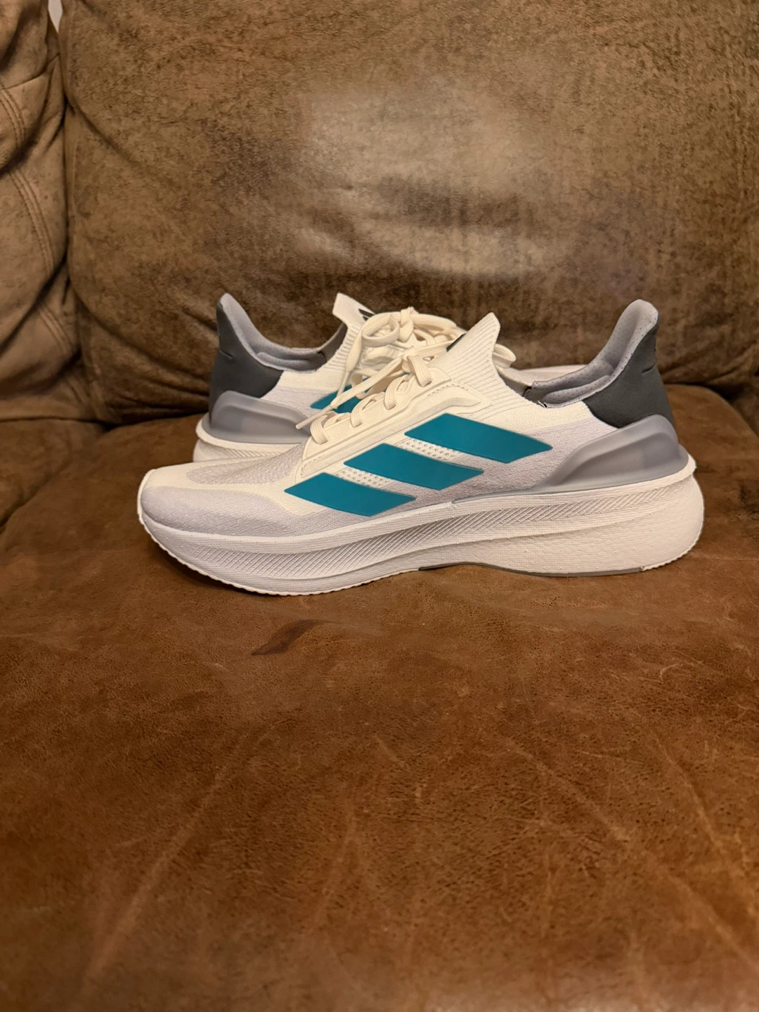 NEW - Adidas Ultraboost - photo 3