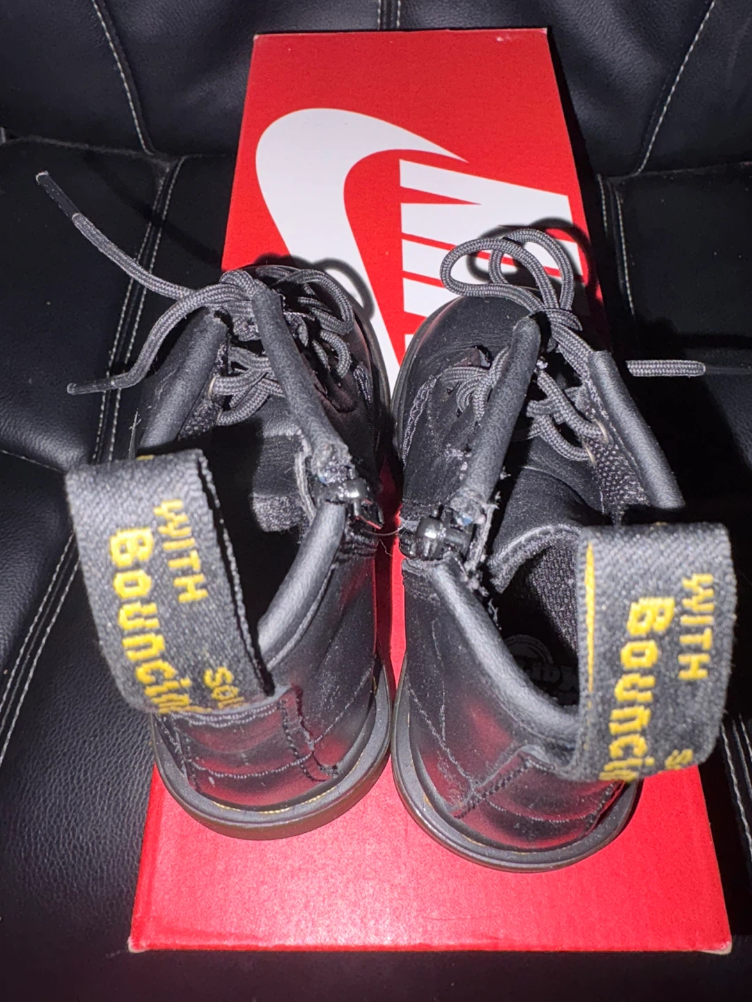 Dr. Martens Black Leather Boots with Zipper Size Toddler 6 - photo 3