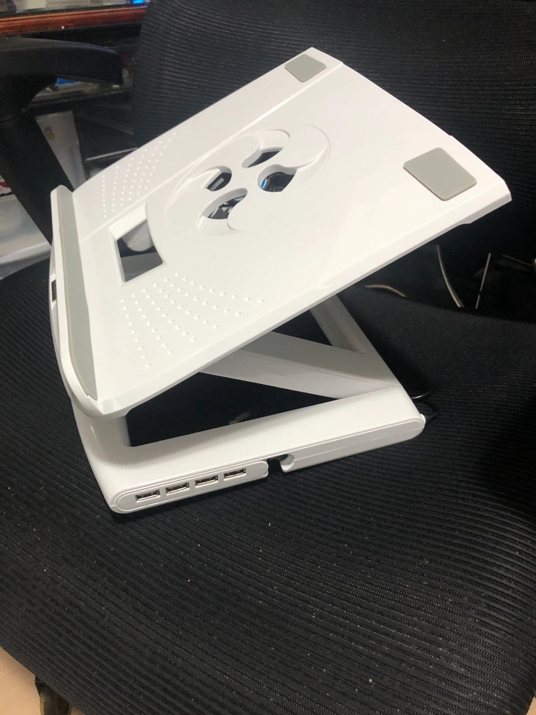 Universal USB Cooling Stand