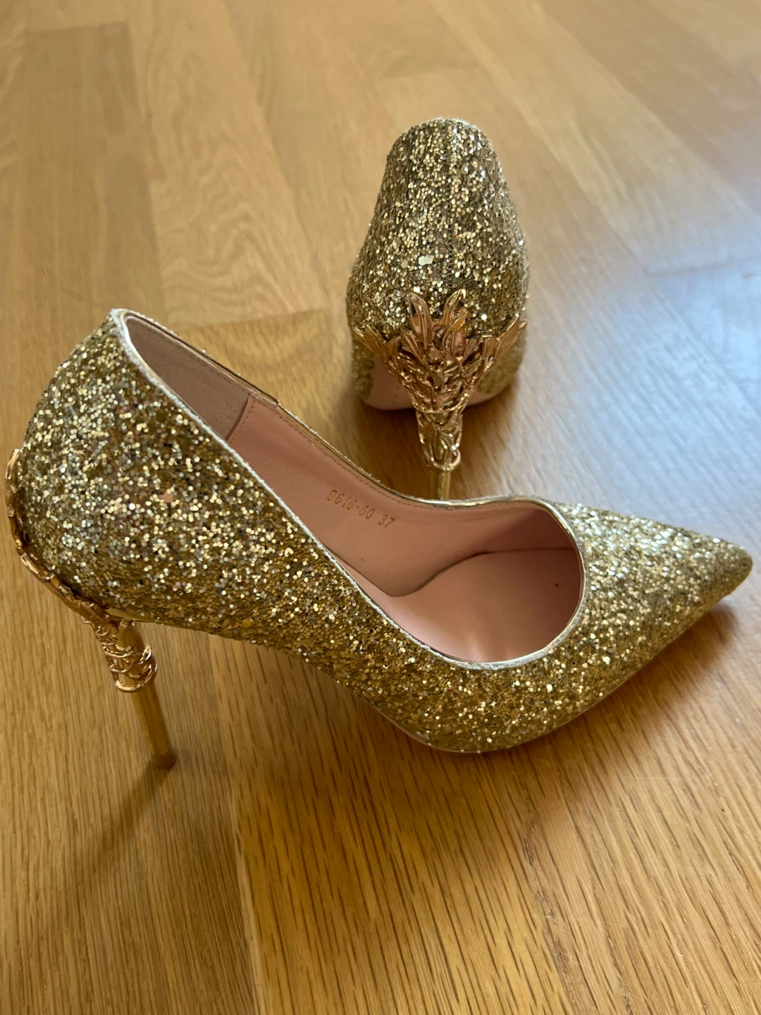 Sparkly Gold Glitter Stiletto Heels - Size 37 - photo 2