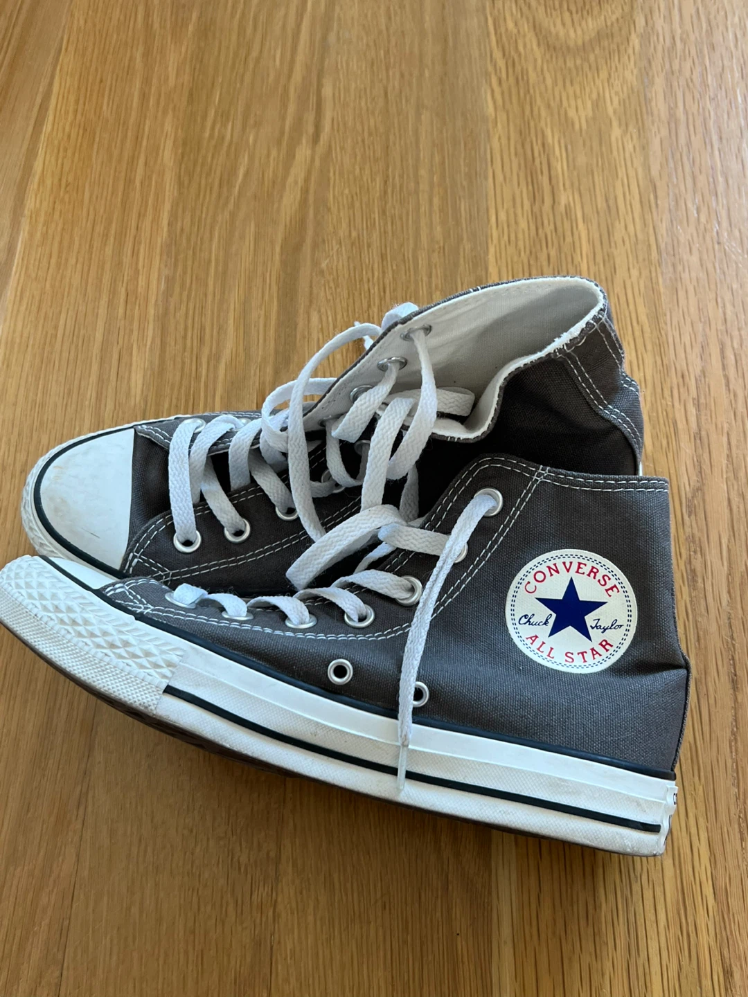 Converse Chuck Taylor All Star High Top Sneakers