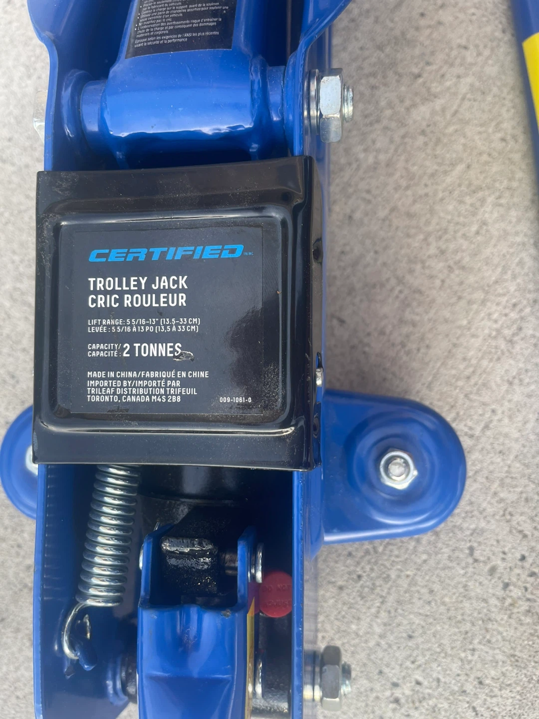 Certified 2 Ton Trolley Jack - photo 3