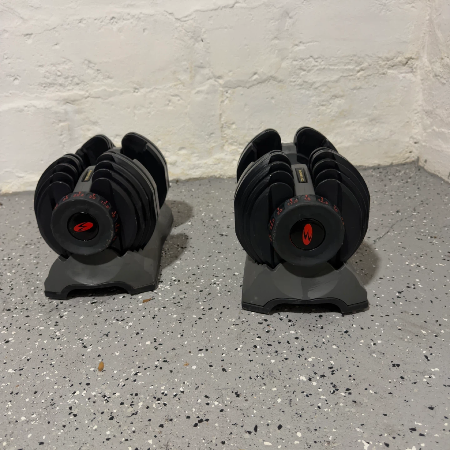 Bowflex SelectTech Adjustable Dumbbells (Pair) - photo 3