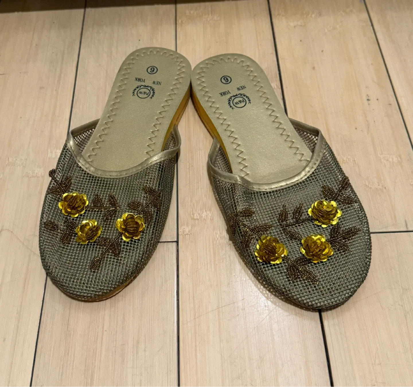 P&W New York Women's Mesh Slide Slippers Size 6 Gold Floral - photo 3