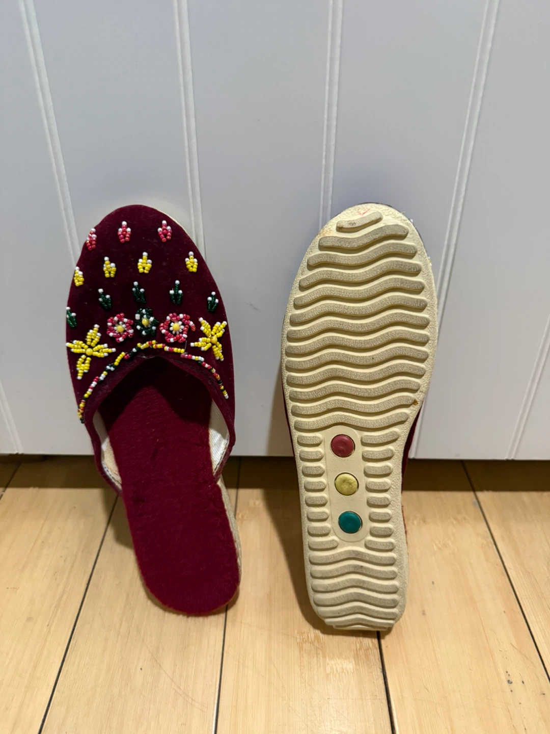 Beaded Burgundy Velvet Slippers - photo 2