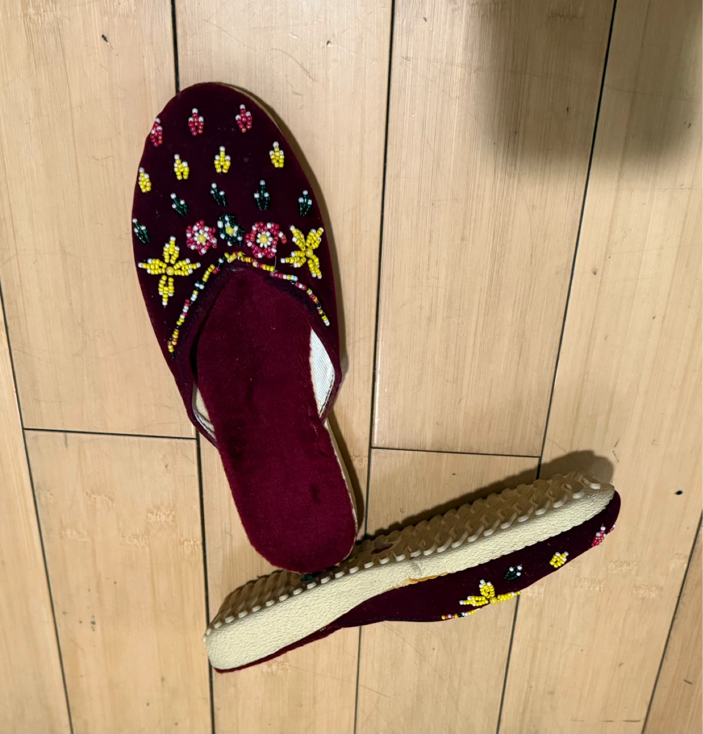 Beaded Burgundy Velvet Slippers - photo 3