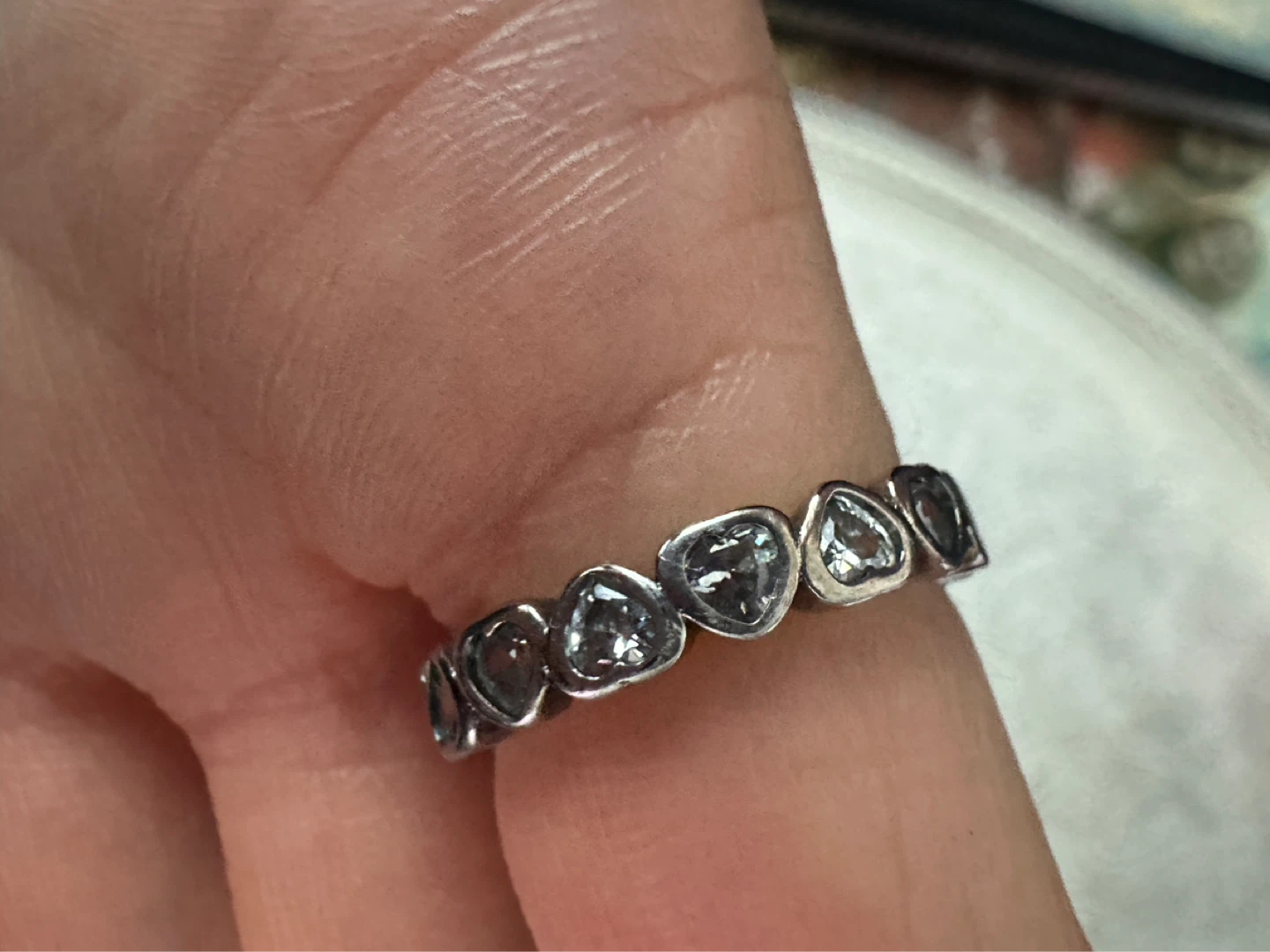 925 Silver Heart Ring with Clear Stones - photo 3