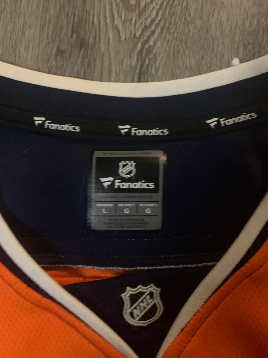 Connor mcdavid jersey (L) - photo 3