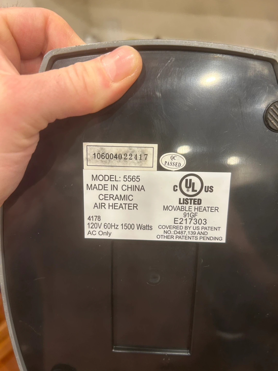 Lasko Ceramic Air Heater Model 5565 - photo 4
