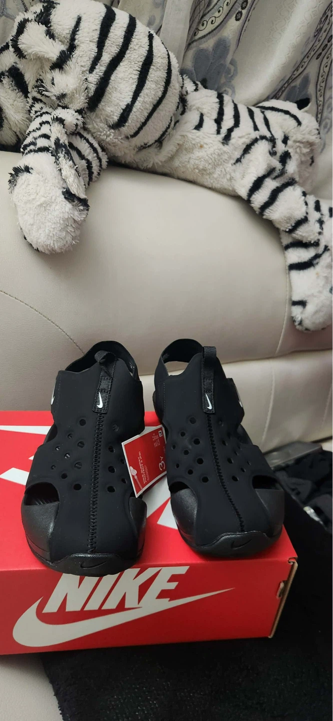 Nike Sunray Protect 2 (PS) Black Sandals Size 3Y - photo 2