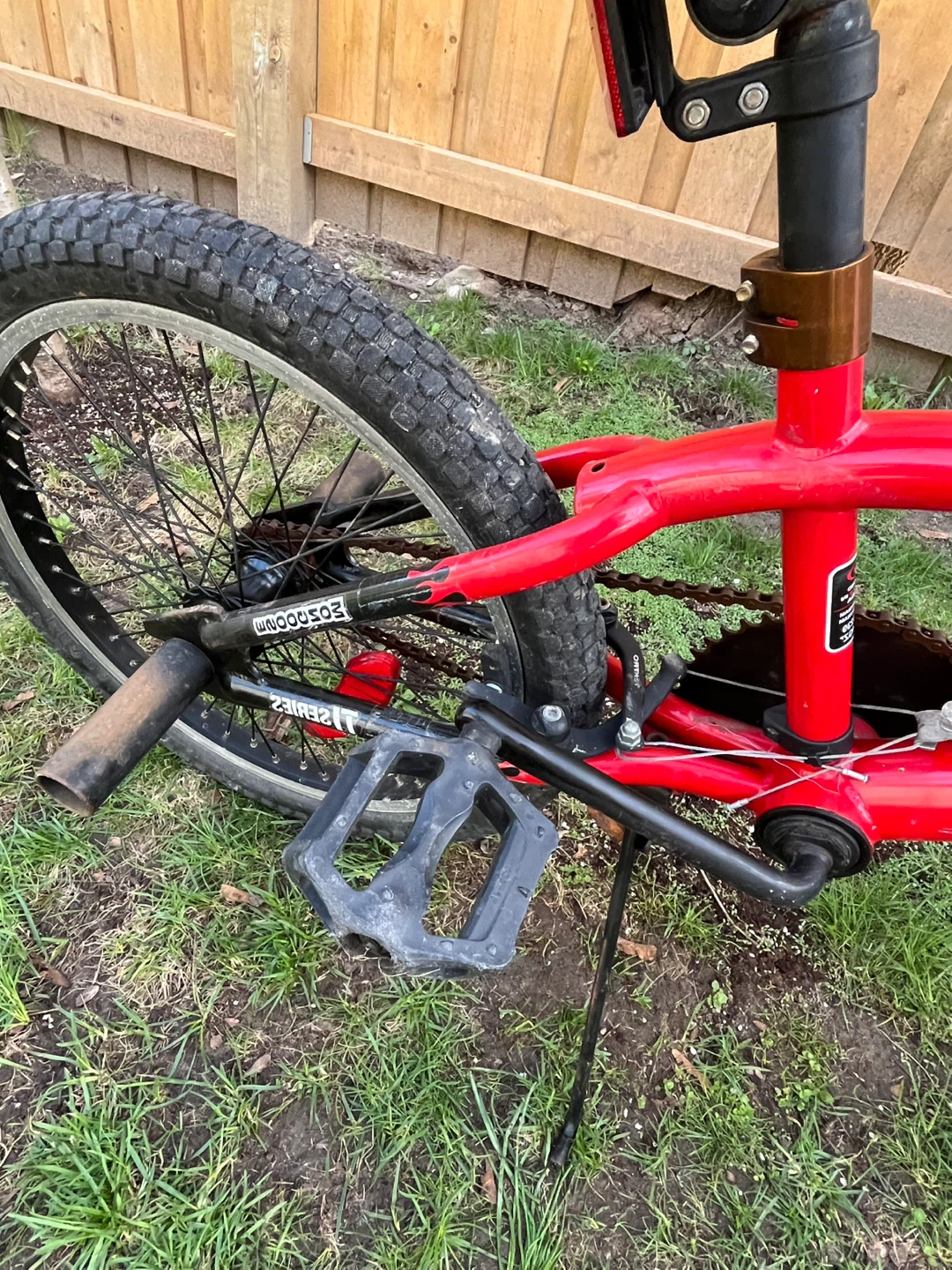 Mongoose Team Issue Red BMX Bike - photo 5