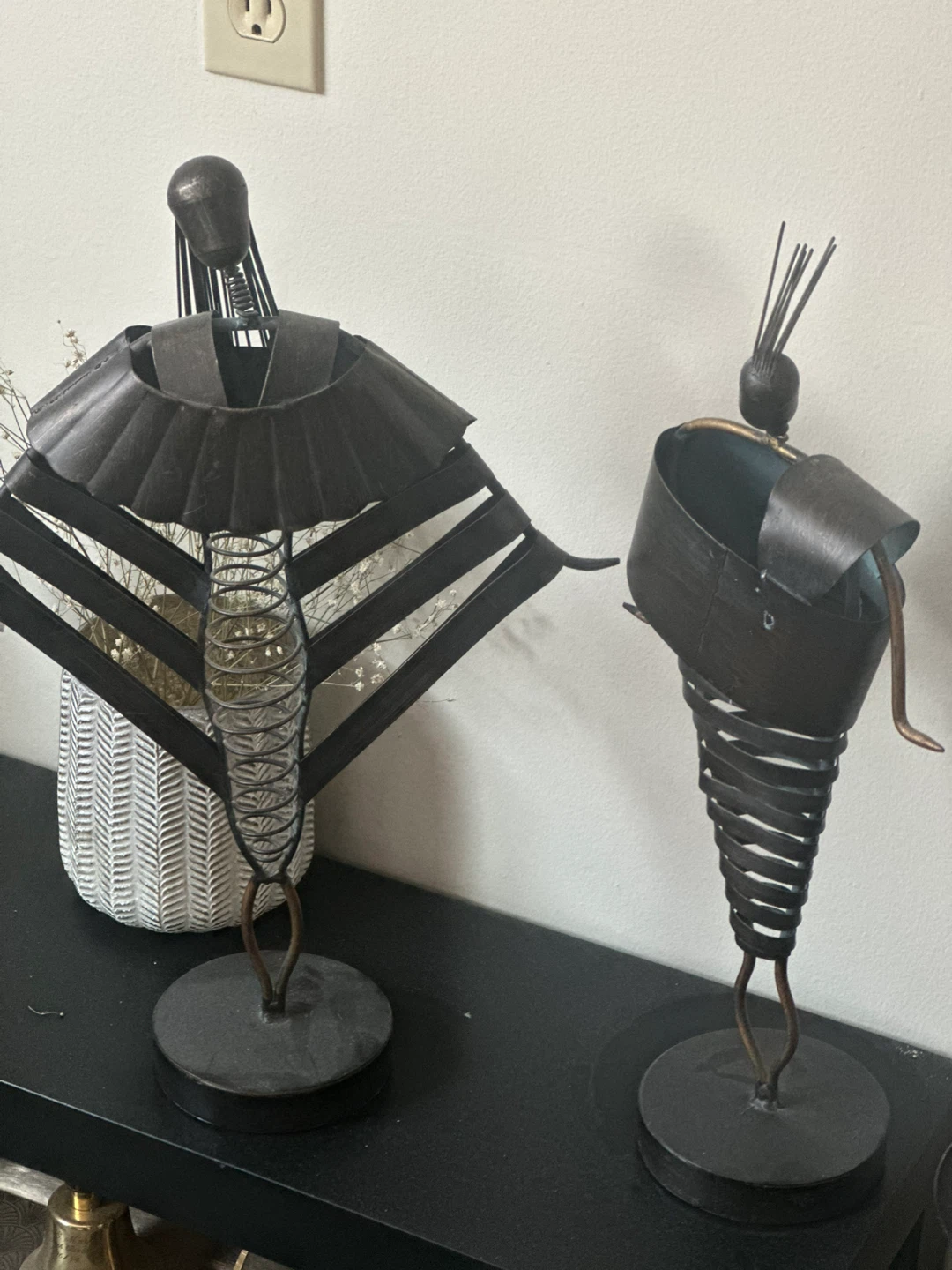Set of 2 Metal Figurines