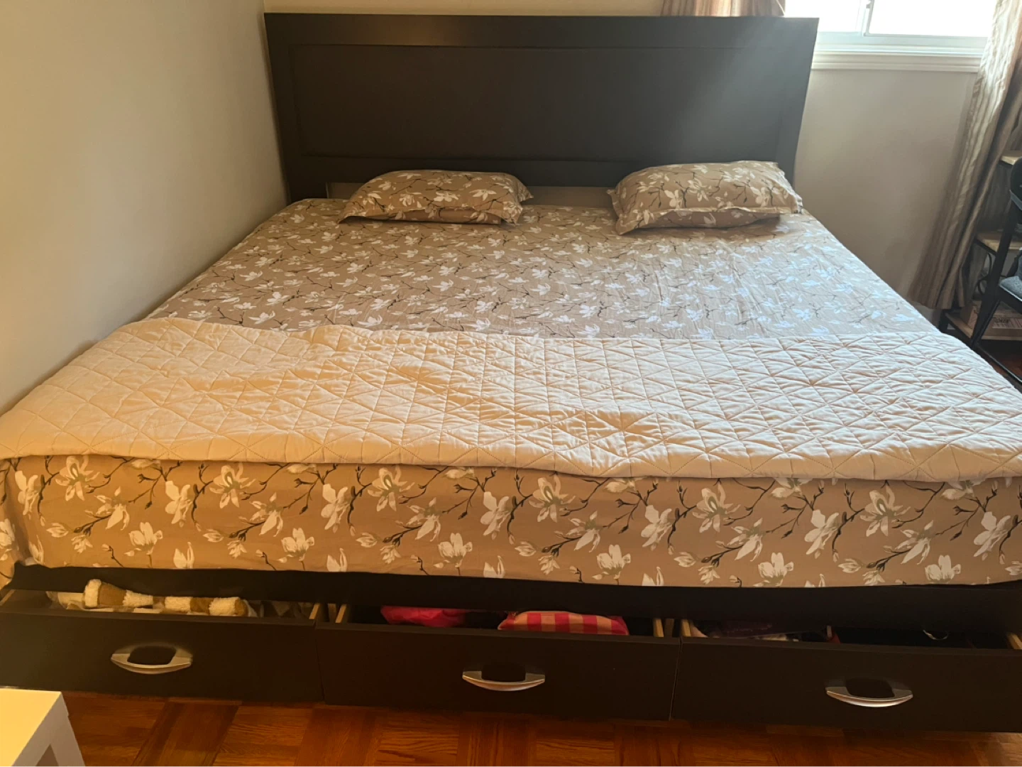 Dark Brown Queen Storage Bed Frame with Headboard