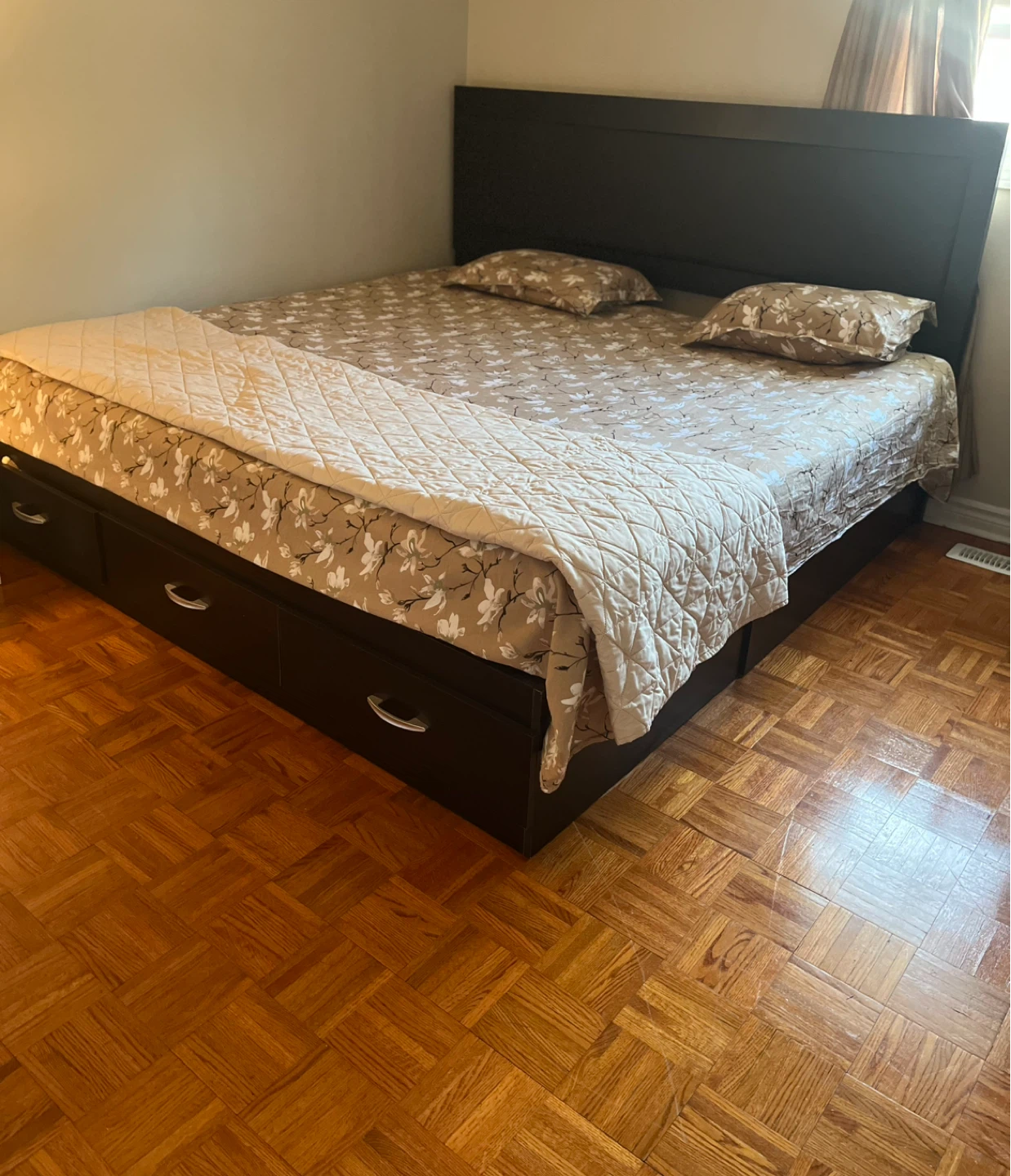 Dark Brown Queen Storage Bed Frame with Headboard - photo 3