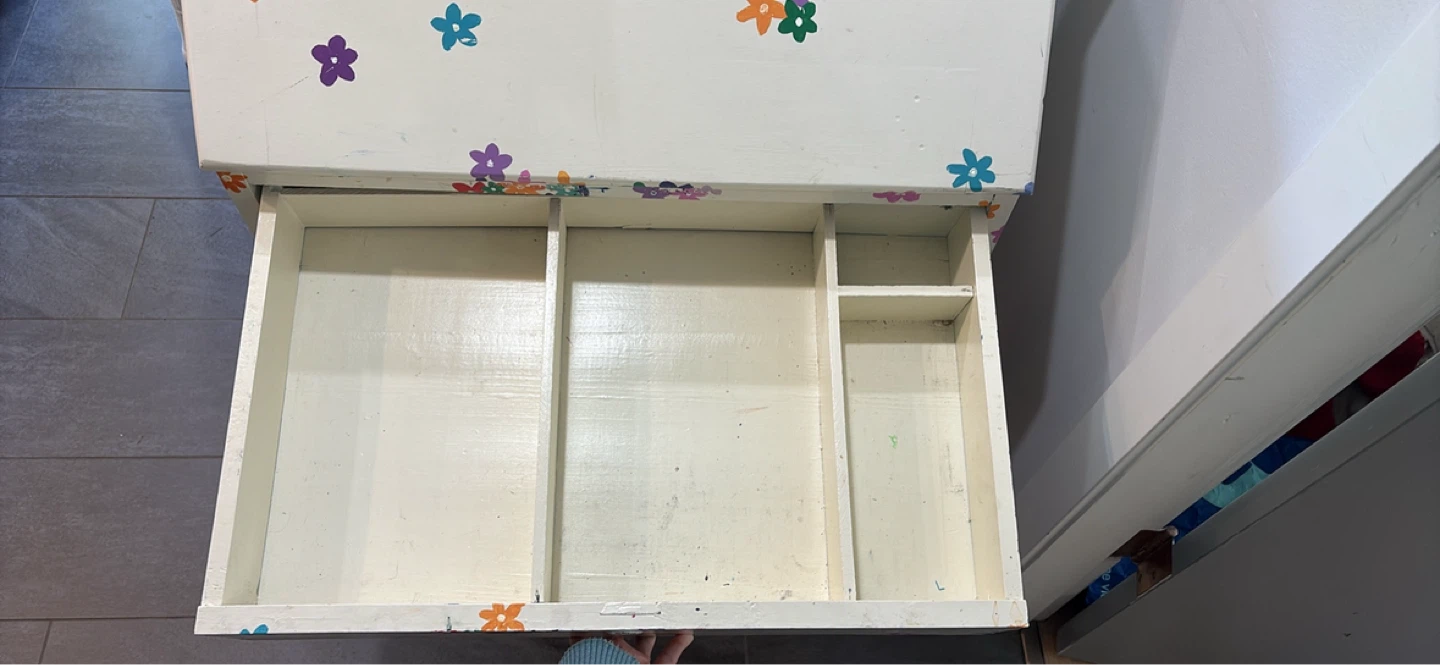 Fold Down Desk - photo 3