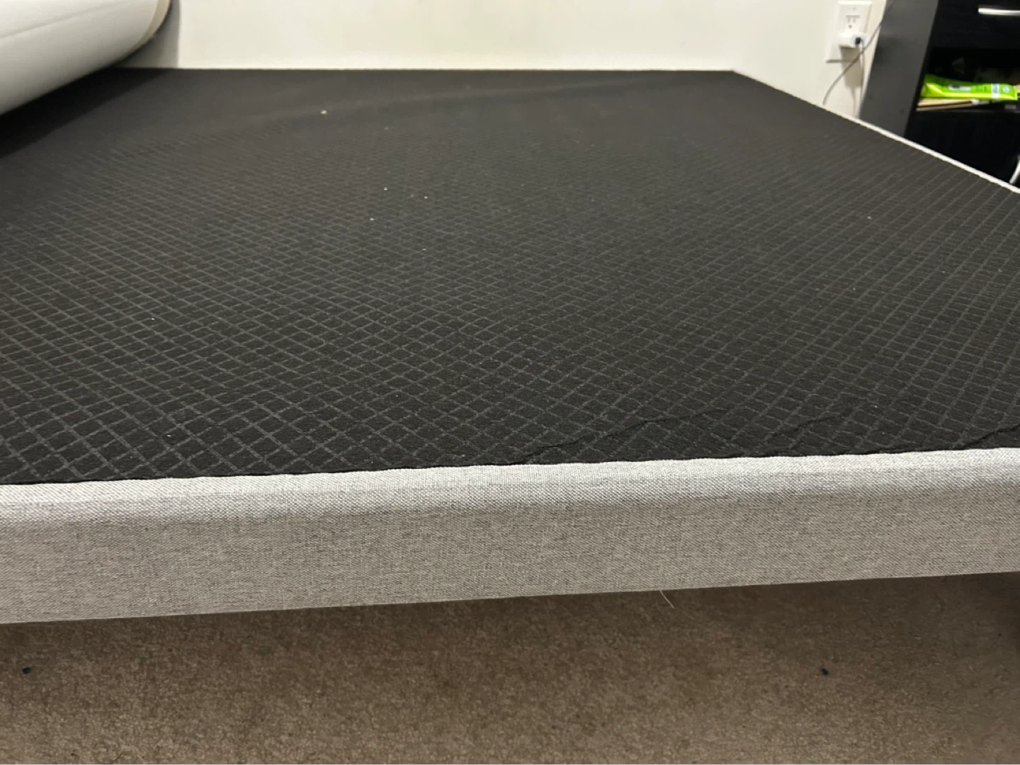 Queen size Bed Frame - photo 2