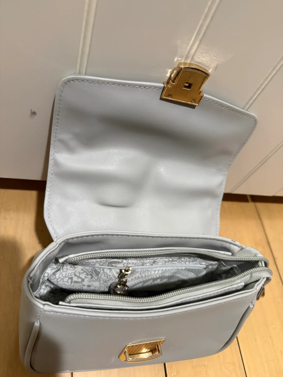Light Gray Faux Leather Top Handle Handbag with Chain Strap - photo 2