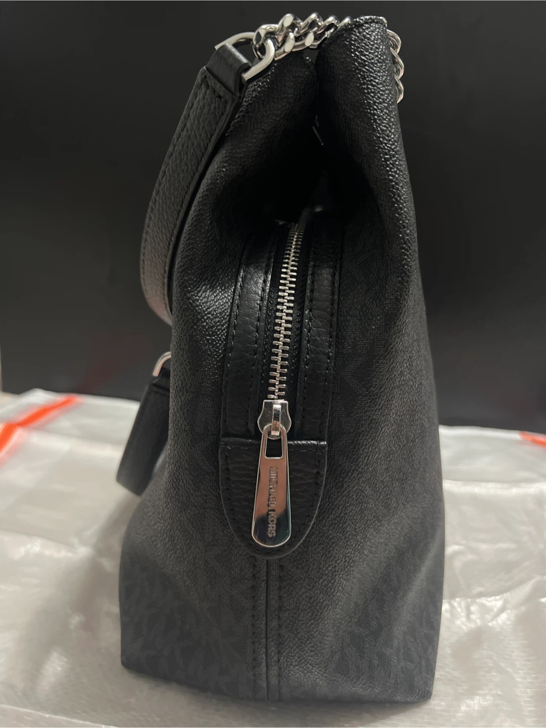 Michael Kors Black Monogram Tote Bag - photo 5