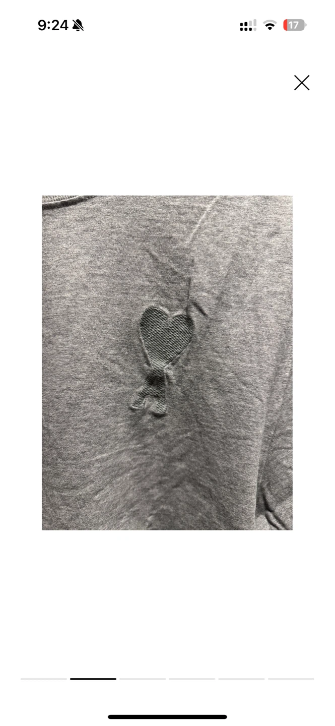 AMI Paris Grey T-Shirt with Heart Detail - photo 2