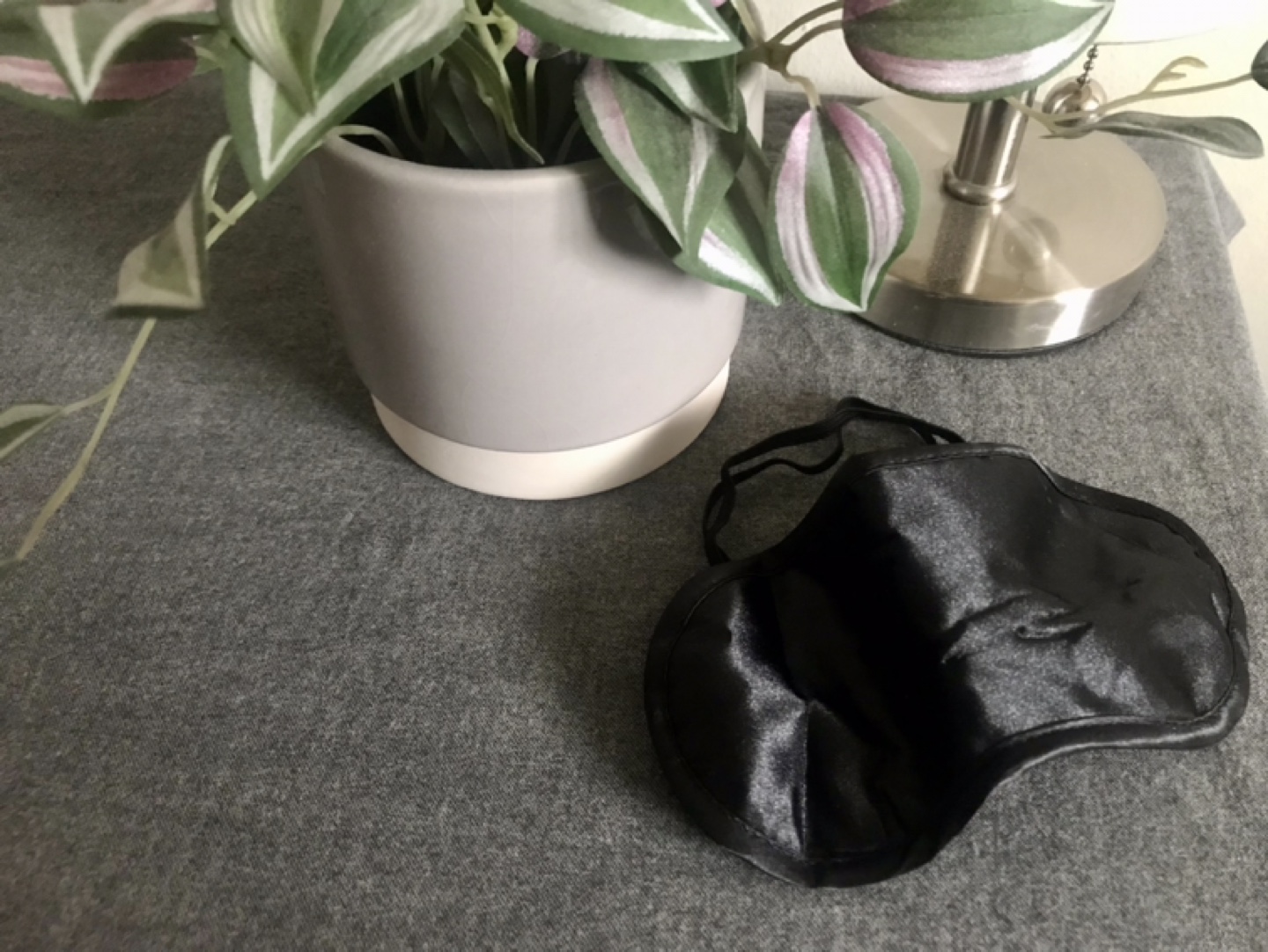 Himalayan Bath Salts + Glass Jar + Satin Eye Mask - photo 2